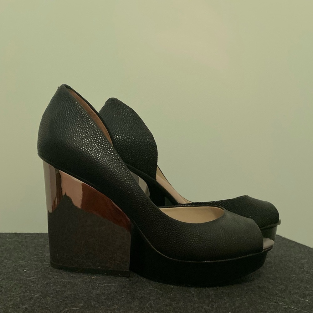 United Nude Ultra platforms black fits like 9